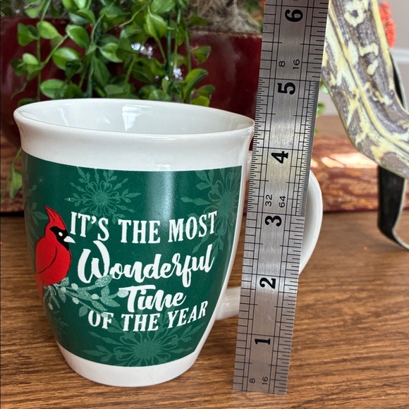 Festive Holiday Mug Set - Green and Red by Royal Norfolk 16 oz - Picture 6 of 8